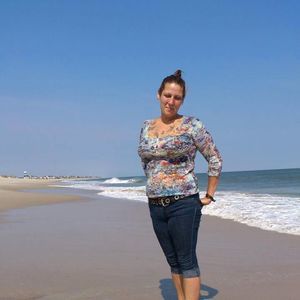 Meet your Posher, Crystal